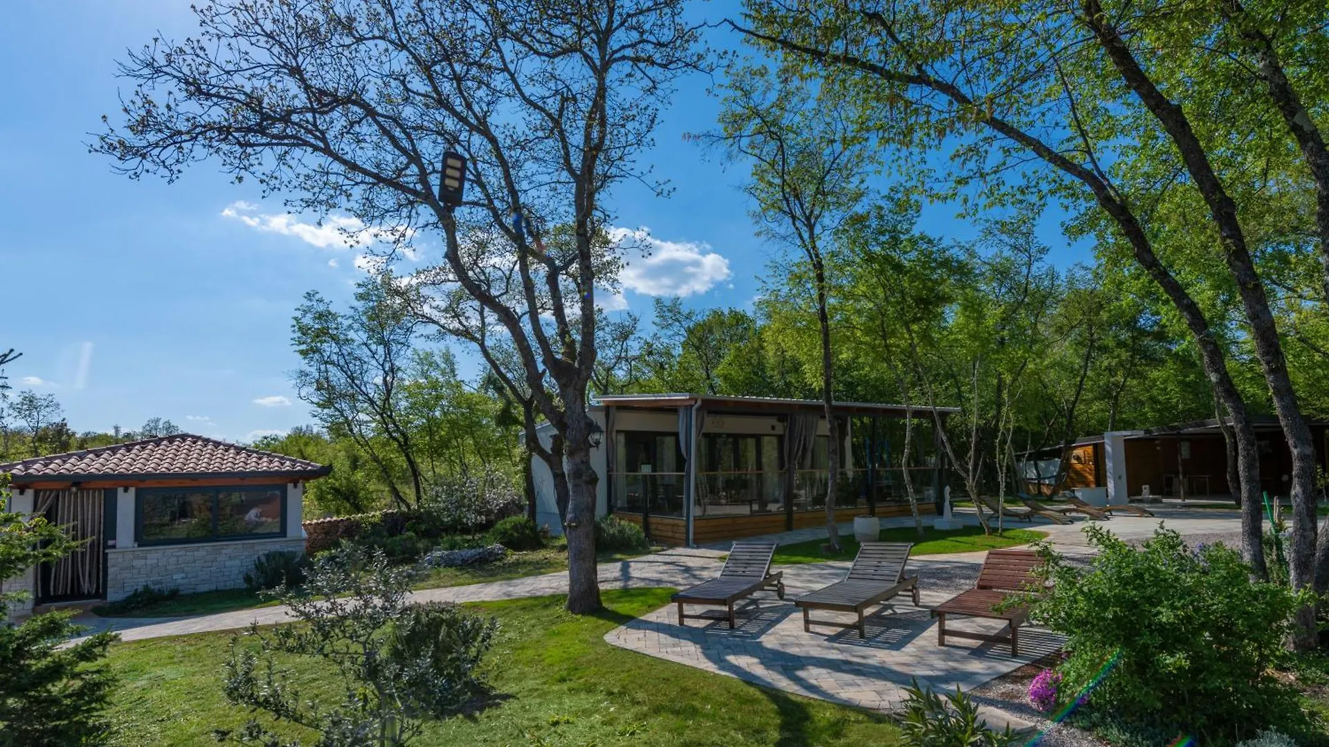 Vinež Villa Vita, A Lush Romantic Retreat In A Private Forest